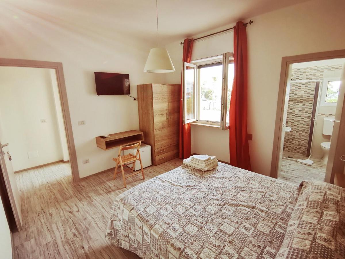 Via Alessandria Hotell Racale Exteriör bild