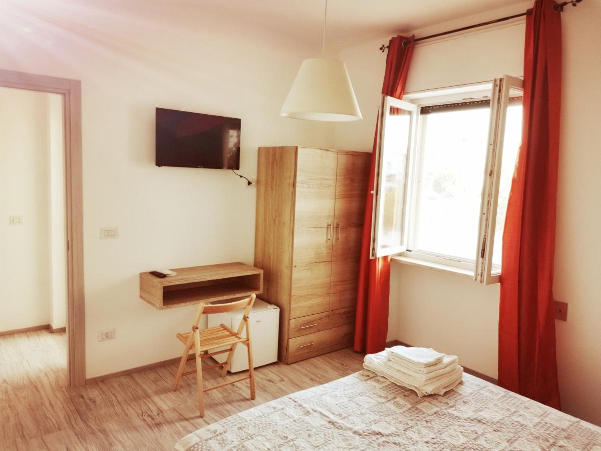 Via Alessandria Hotell Racale Exteriör bild