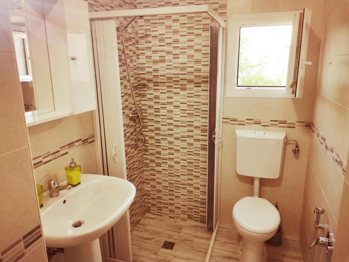 Via Alessandria Hotell Racale Exteriör bild
